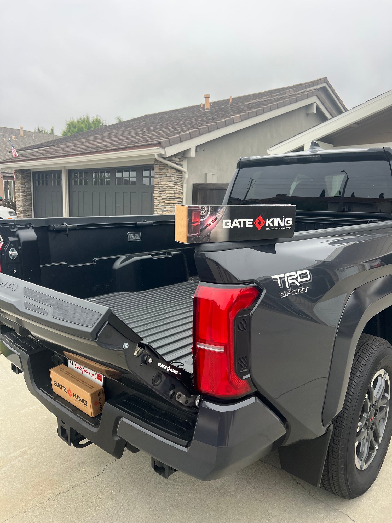GATE KING® Tailgate Adjuster